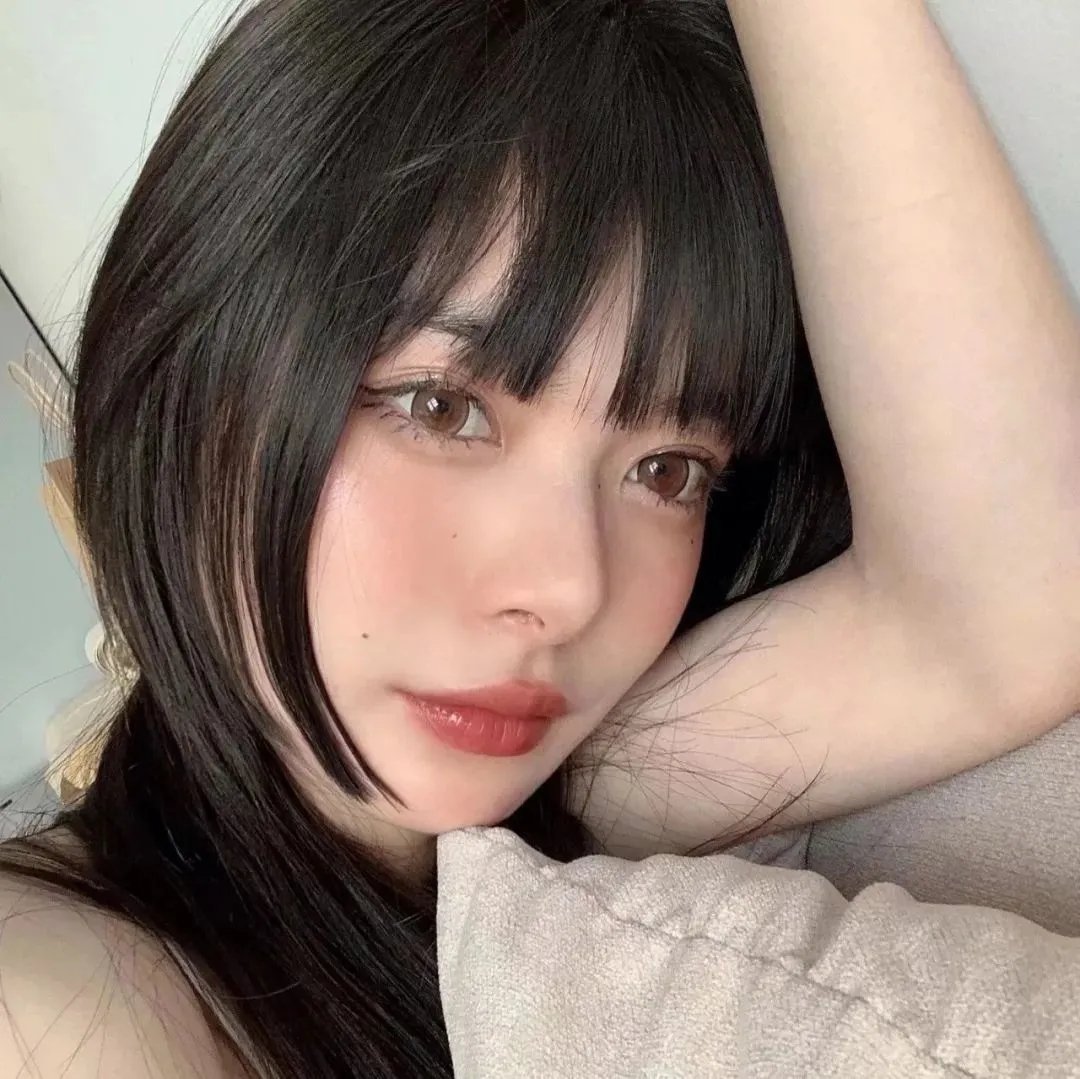 莺燕嬉春 封面